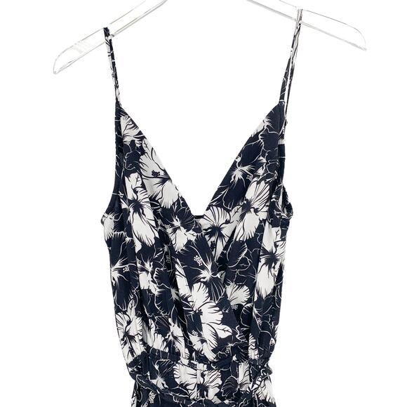 FORT - Picture 3 of 8